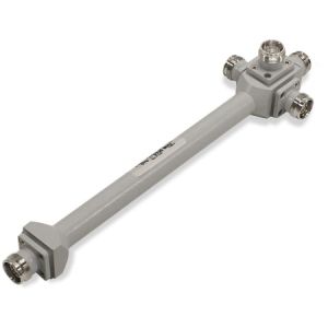 575-2700 MHz four-way splitter for salt/fog areas